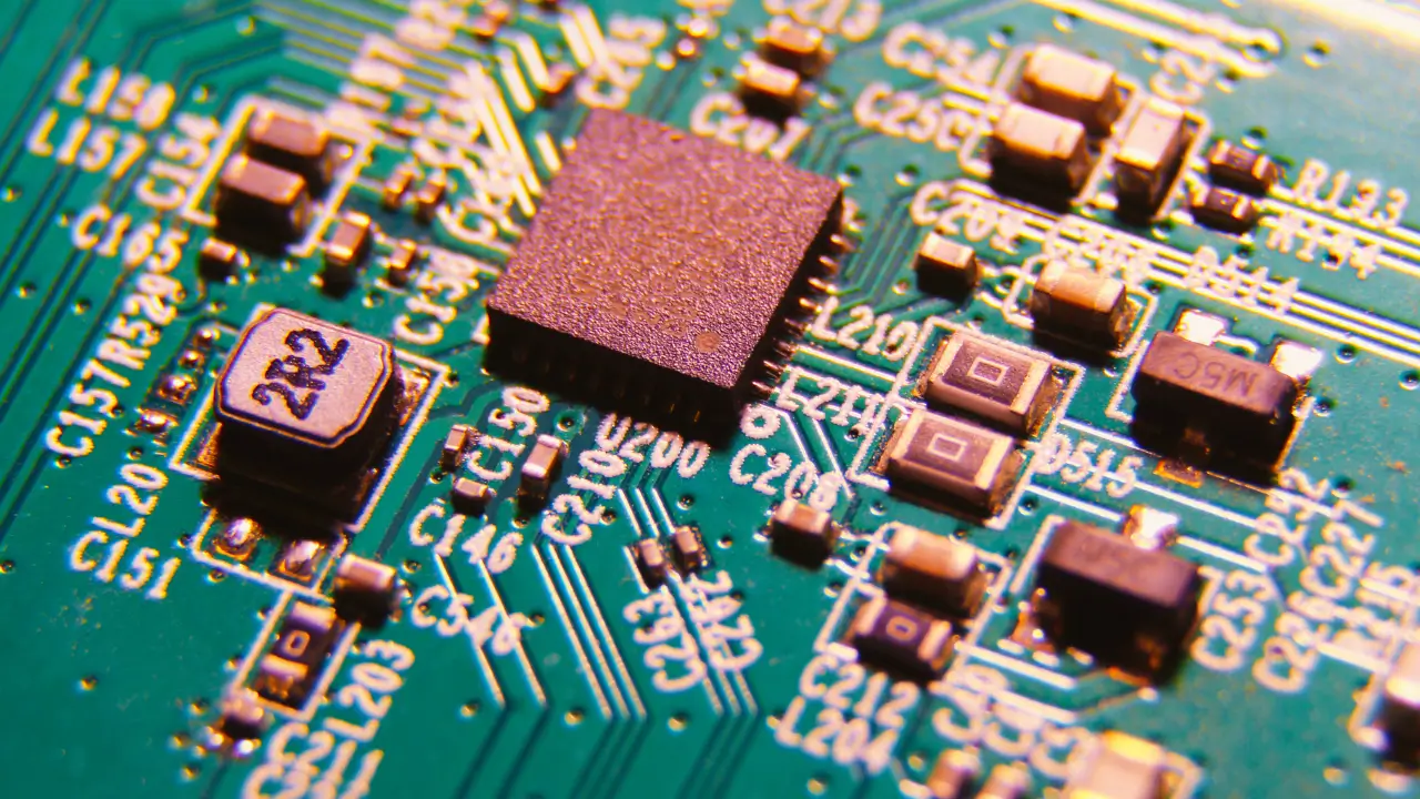 Quantum chips deployment