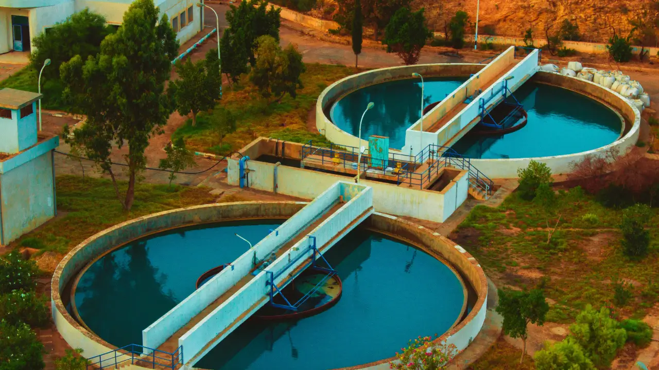 wastewater-cooled AI data centers