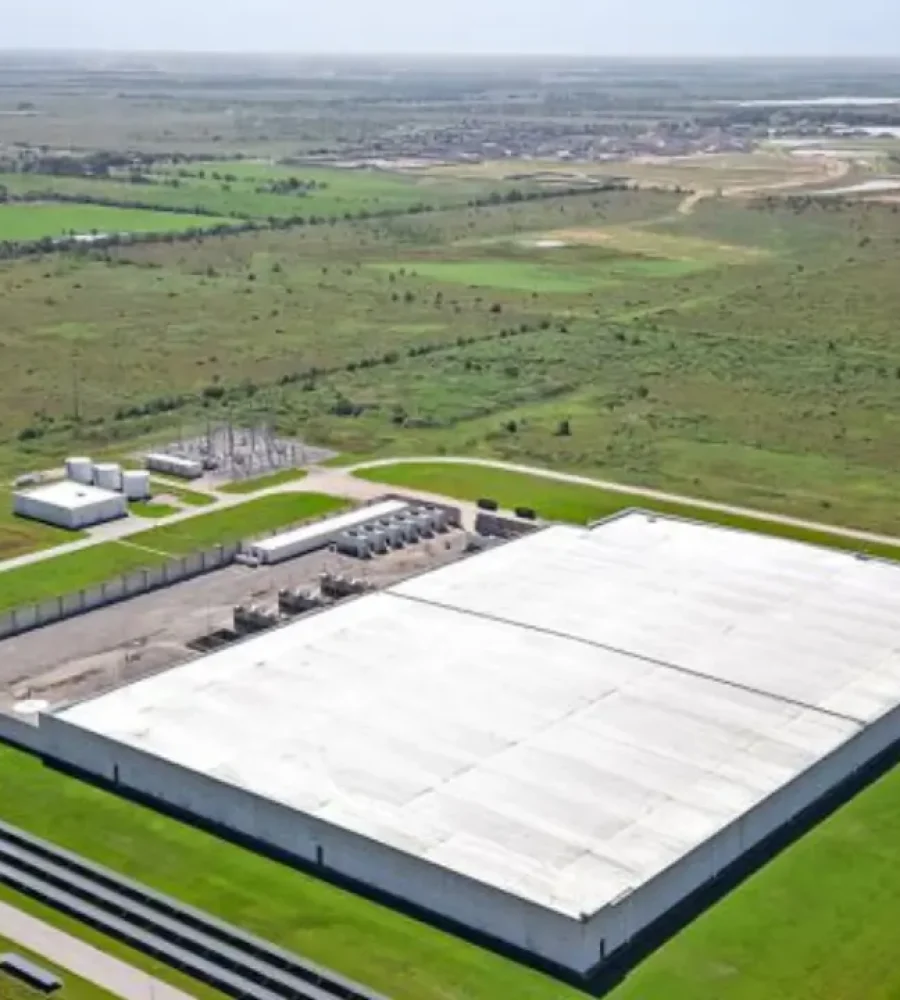 Serverfarm hyperscale data center development